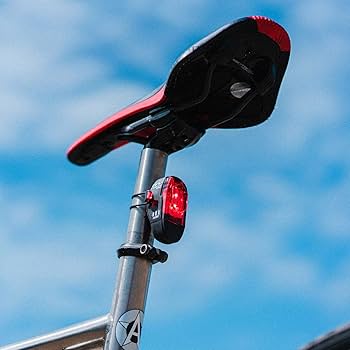 Amazon | 【日本正規品】 LEZYNE(レザイン) 自転車 テールライト